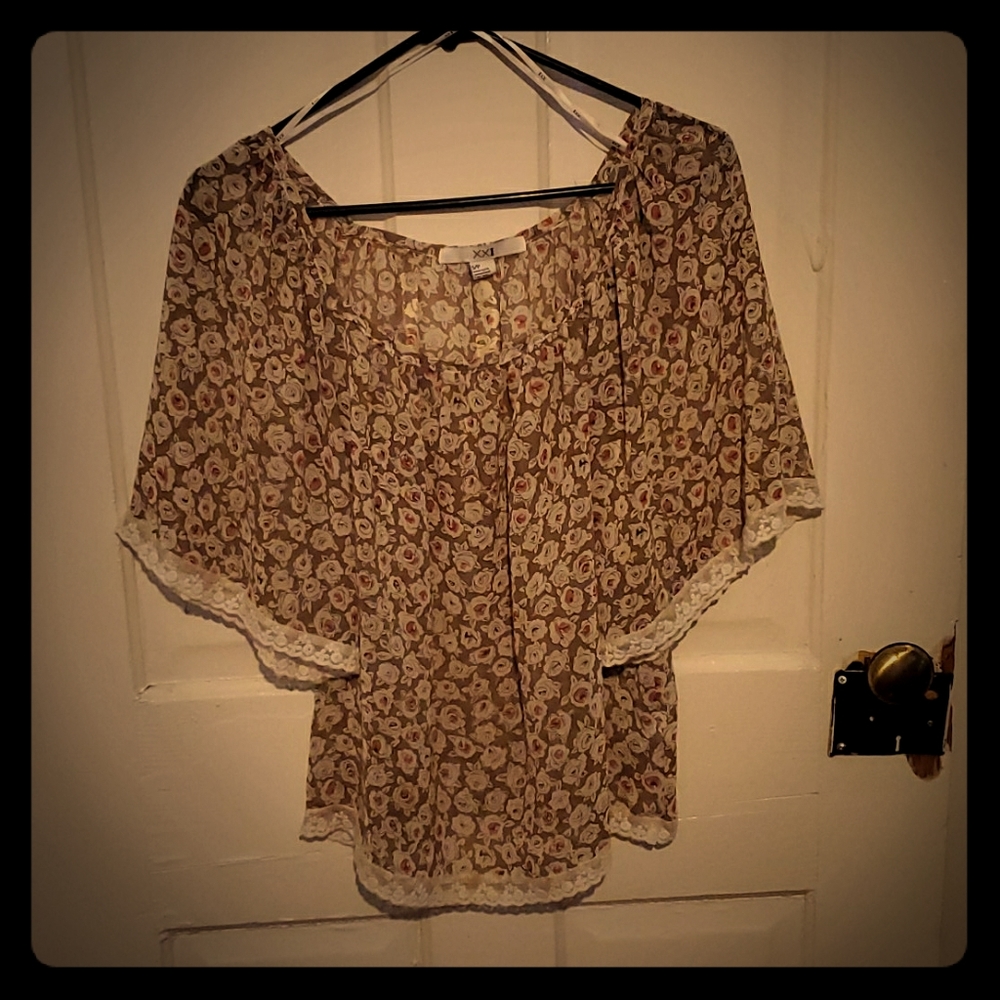 Peasant top